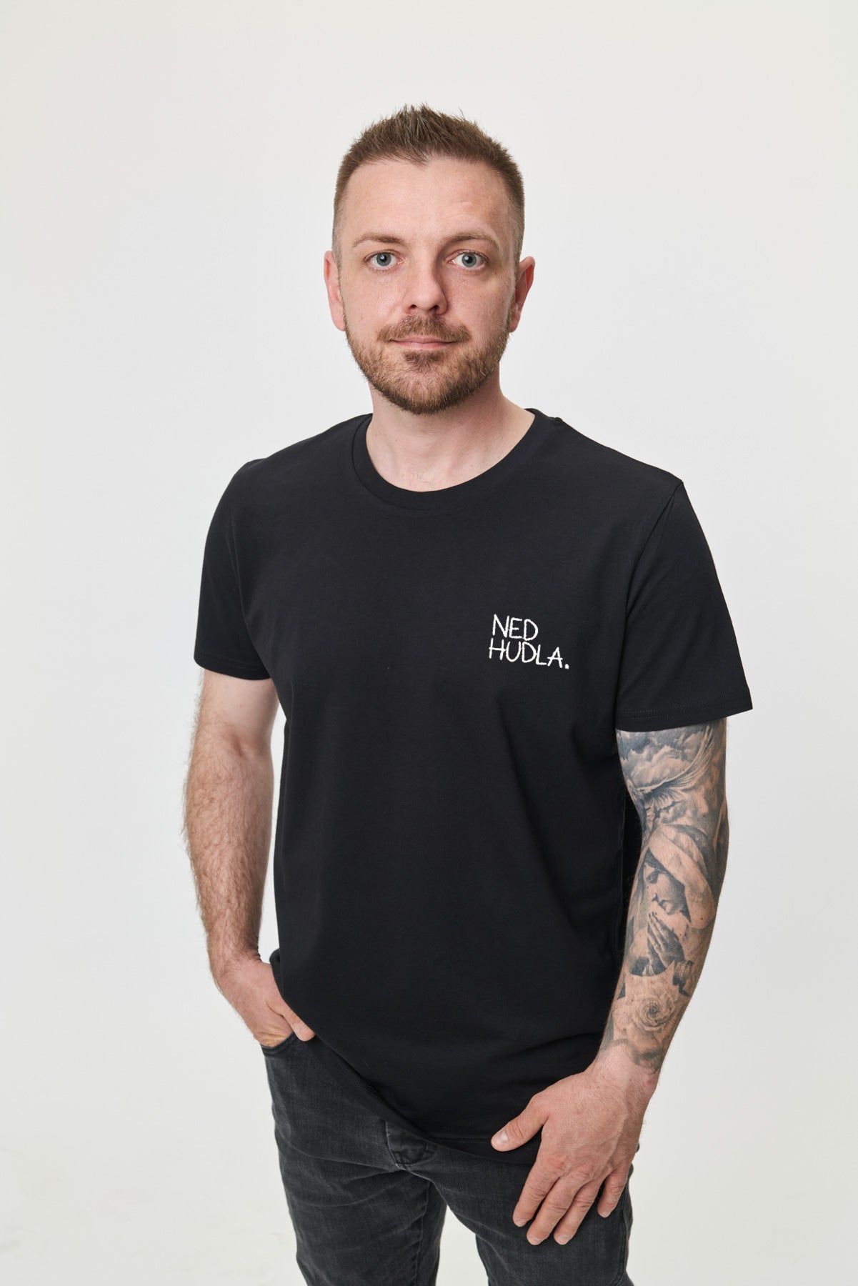 Lieble NED HUDLA